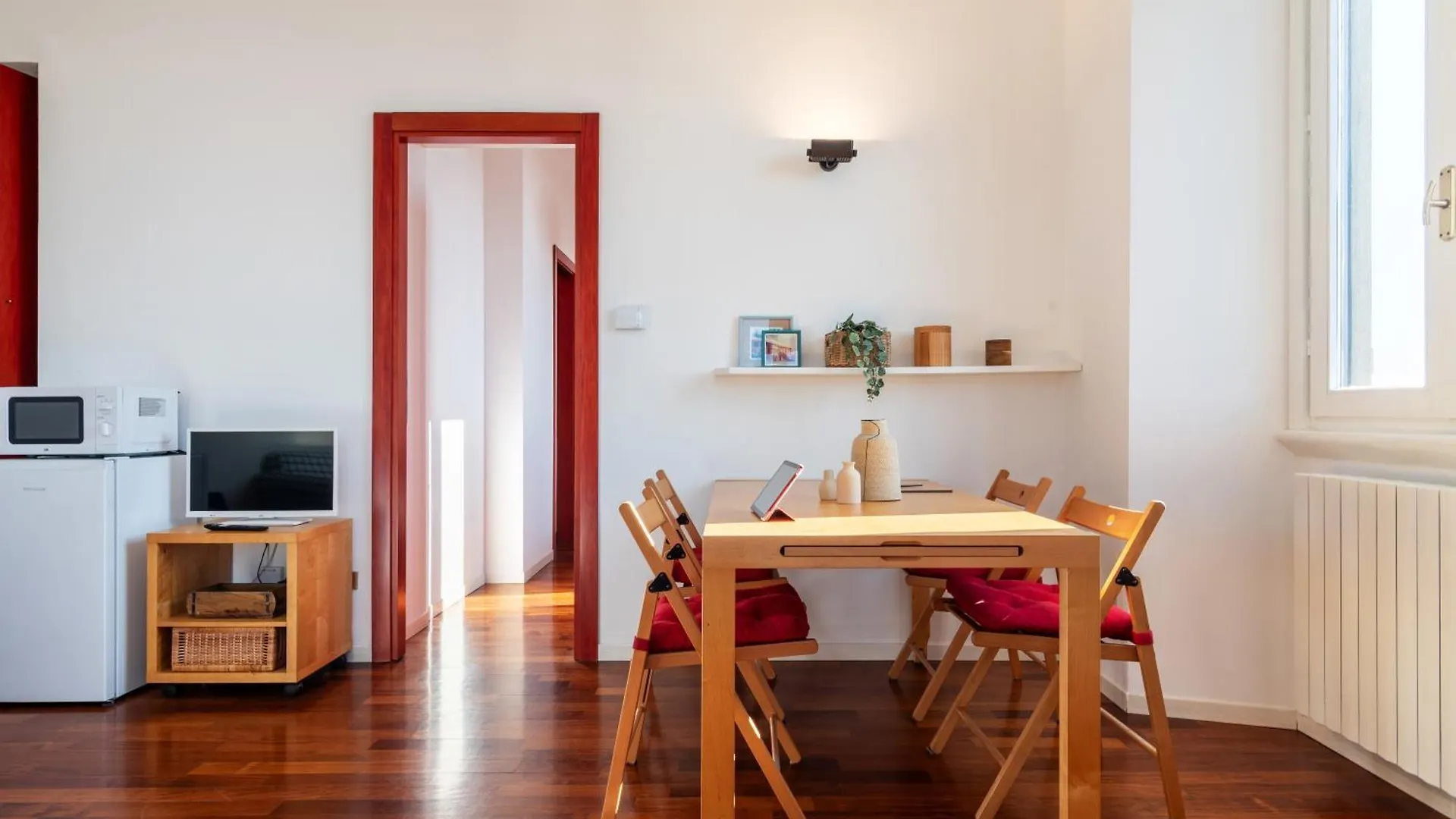 Giulio Flexyrent Apartment Milan 0*,